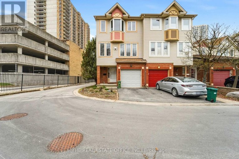 29676619/106-corsica-private/riverview-park/ottawa/ontario/K1G5Y1_1