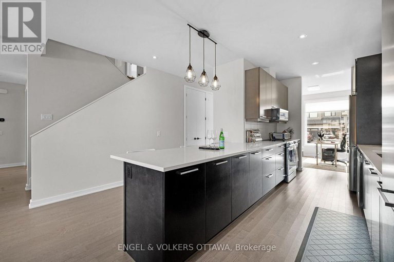 29402530/126-orchestra-way/riverside-southgloucester-glen/ottawa/ontario/K4M0R5_8