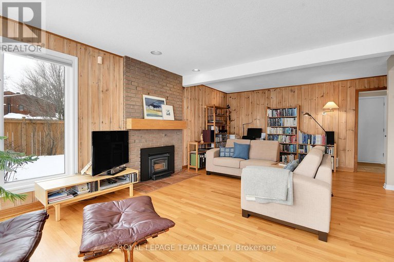 29325890/9-woodthrush-green/hunt-club/ottawa/ontario/K1V0A9_19