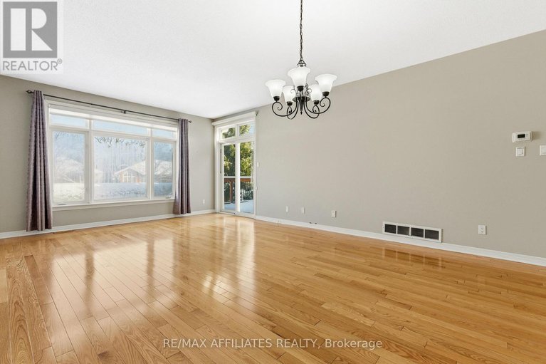 29175638/107-sable-run-drive/stittsville-central/ottawa/ontario/K2S1W7_13