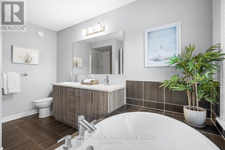 28361267/107-nutting-crescent/riverside-southgloucester-glen/ottawa/ontario/K4M0C3_25