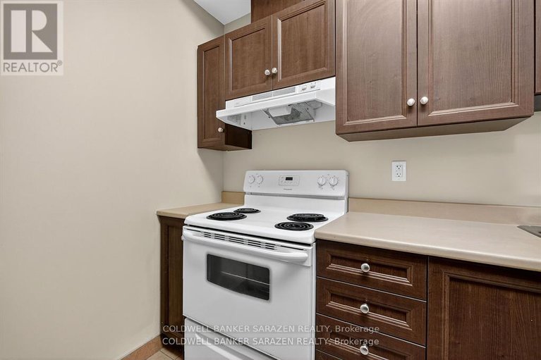 29497411/1105-100-roger-guindon-avenue/riverview-park/ottawa/ontario/K1G3Z7_21