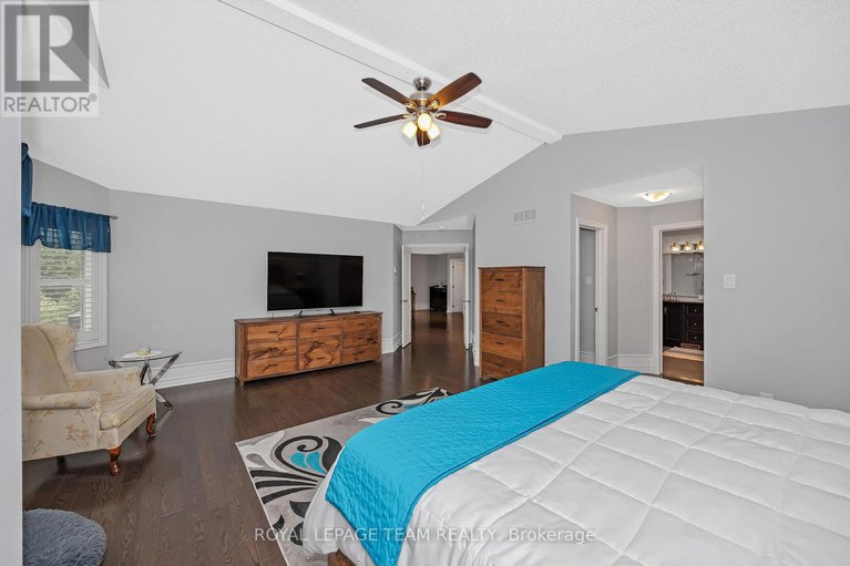 28607562/51-bridle-crest-court/bridlewood/ottawa/ontario/K2M0H5_24