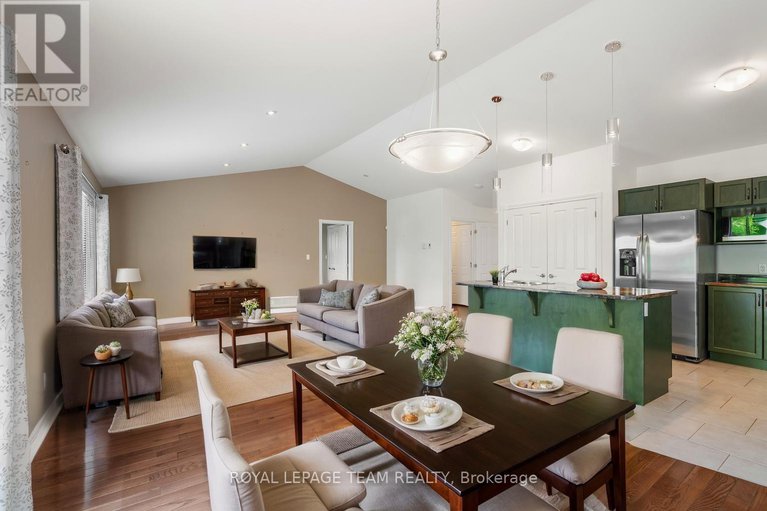 28376742/29-westerra-way/kemptville/north-grenville/ontario/K0G1J0_17