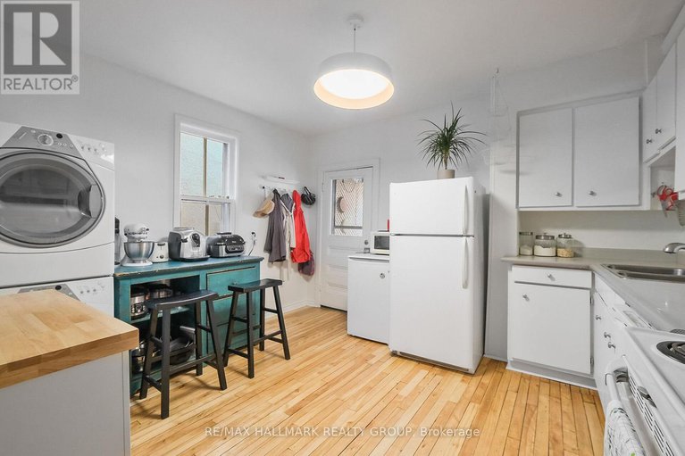 28774423/230-booth-street/west-centre-town/ottawa/ontario/K1R7J6_19