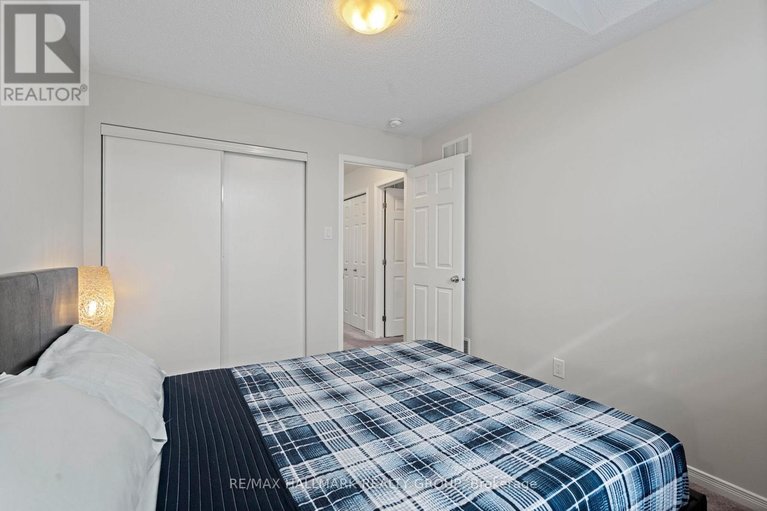 29455064/618-via-campanale-avenue/longfields/ottawa/ontario/K2J4A2_47