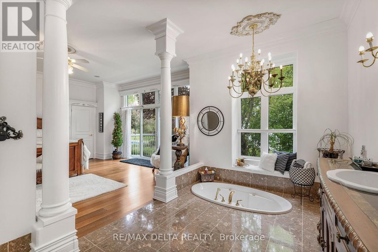 28387496/2584-woods-street/town-of-rockland/clarence-rockland/ontario/K4K1J2_28