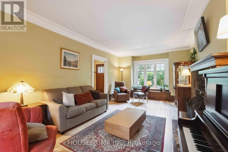 28834459/19-oakland-avenue/glebe/ottawa/ontario/K1S2T1_9