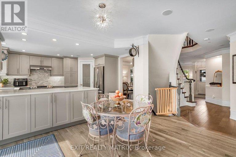 28813804/116-lamadeleine-boulevard/embrun/russell/ontario/K0A1W1_13