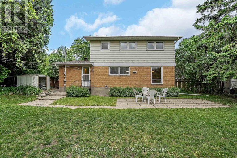 28500513/7-pulford-crescent/bayshore/ottawa/ontario/K2B6L6_45
