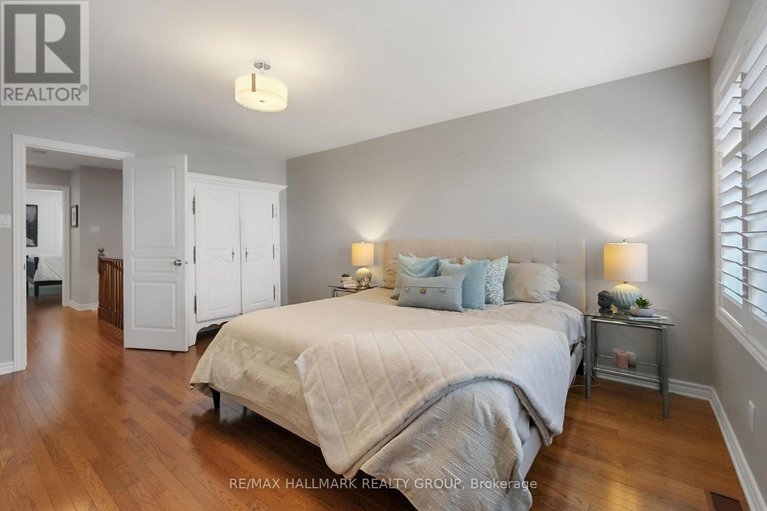 28645082/32-mccooeye-lane/stittsville-central/ottawa/ontario/K2S1B9_28