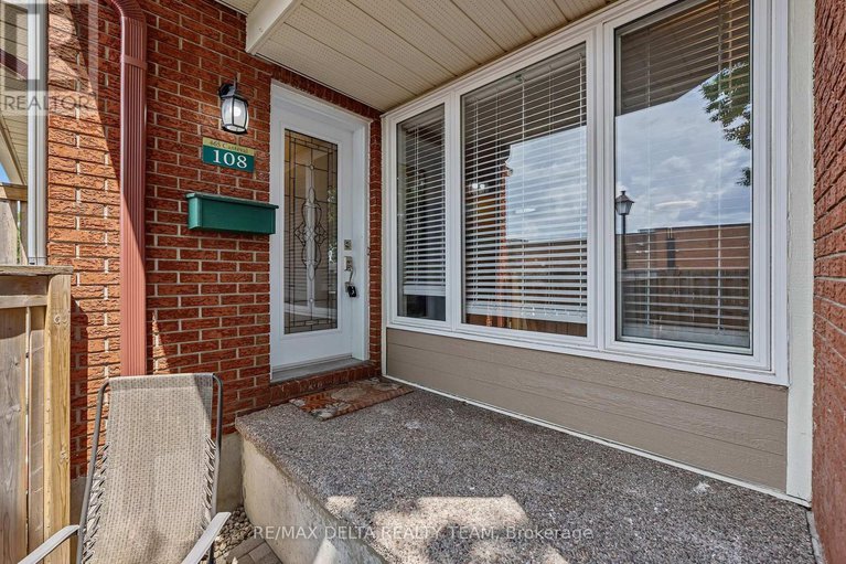28594573/108-465-canteval-terrace/fallingbrookpineridge/ottawa/ontario/K4A2C7_2