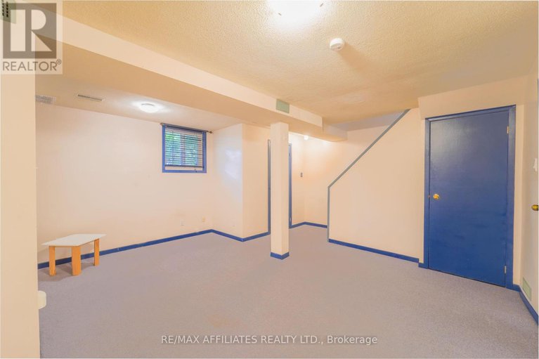 28589609/65-47-mcdermot-court/katimavik/ottawa/ontario/K2L3V5_28