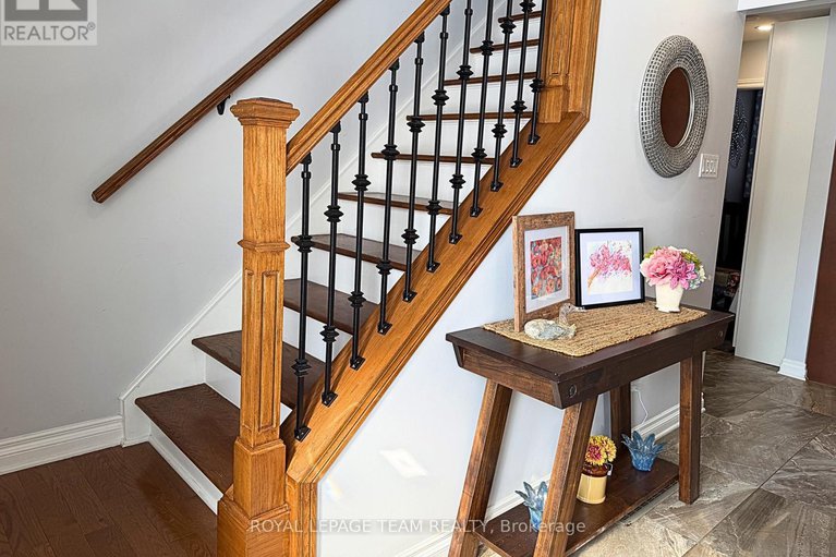 29410034/55-coldstream-drive/munster/ottawa/ontario/K0A3P0_4