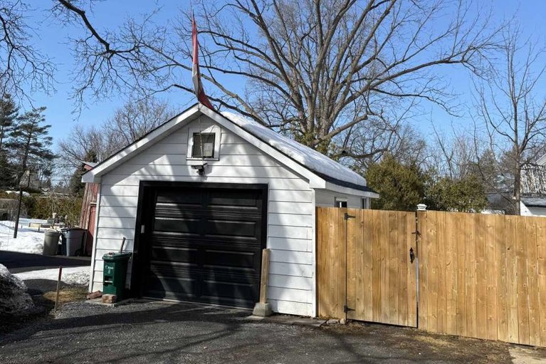 29449500/2545-market-street/cumberland-village/ottawa/ontario/K4C1A4_6