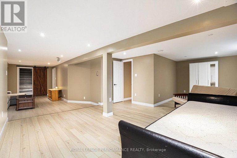 28638253/15-fair-street/maxville/north-glengarry/ontario/K0C1T0_21