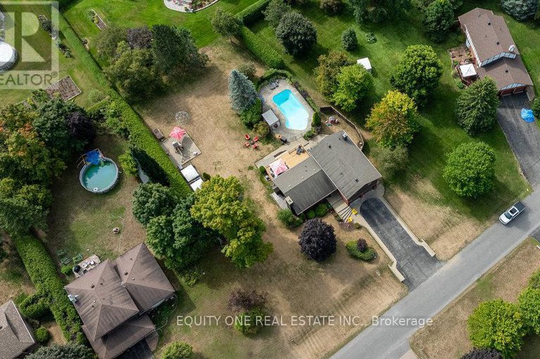 28818667/7038-quinnfield-way/greely/ottawa/ontario/K4P1B7_49