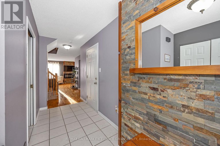 29430076/3317-elie-street/town-of-rockland/clarence-rockland/ontario/K4K1S1_6