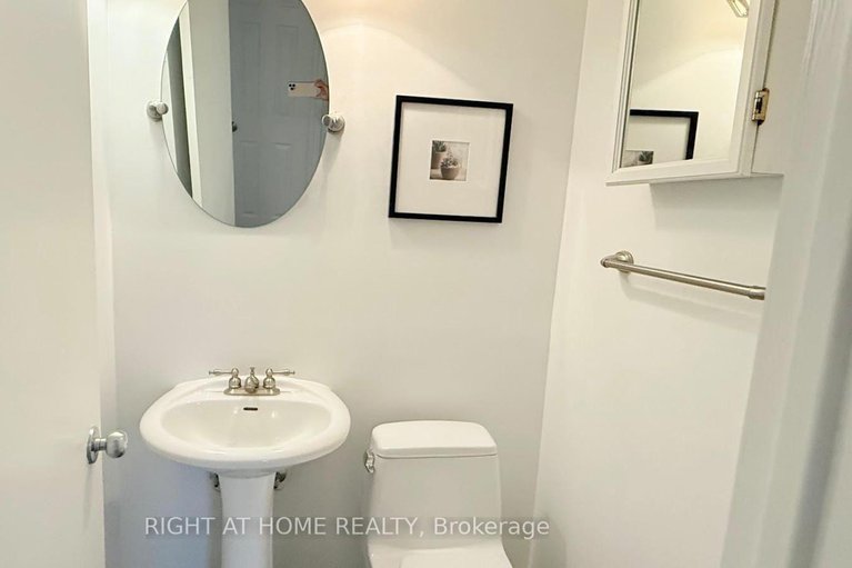28610658/109-sweetland-avenue/sandy-hill/ottawa/ontario/K1N7V1_6