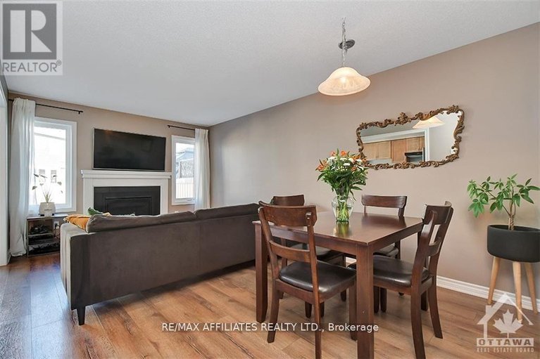 28578072/514-broadleaf-street/avalon-west/ottawa/ontario/K4A1A4_10