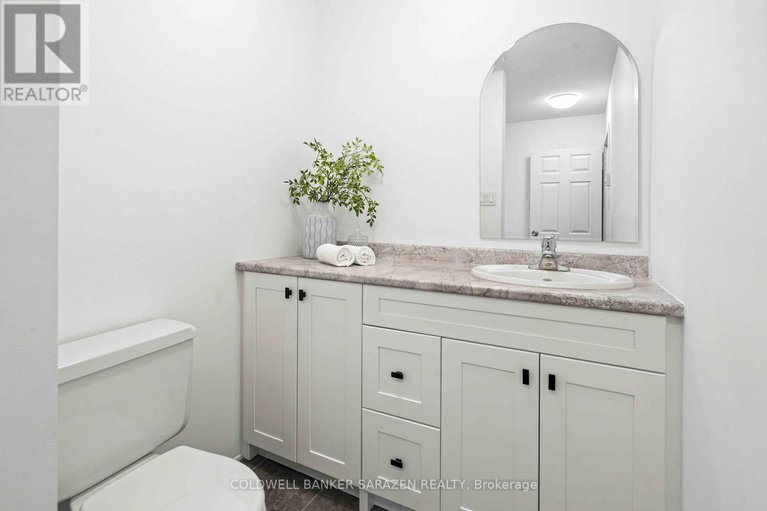 29179491/223-3445-uplands-drive/hunt-club/ottawa/ontario/K1V9N6_15