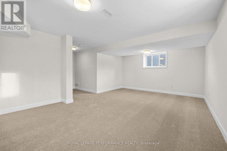 29178346/10-academie-street/embrun/russell/ontario/K0A1W0_34