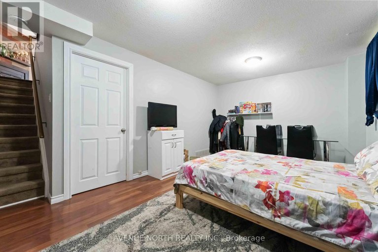 29144847/32-1741-lamoureux-drive/queenswood-heights-south/ottawa/ontario/K1E2N3_23