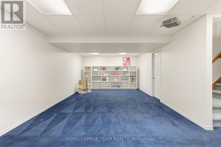 29036869/1102-cindy-hill-crescent/manotick-long-island-nicholls-island/ottawa/ontario/K4M1E8_41