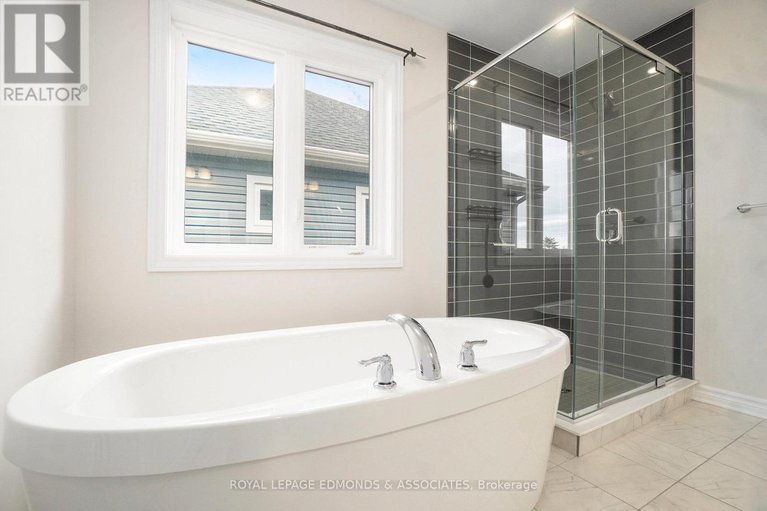 29590349/616-enclave-lane/town-of-rockland/clarence-rockland/ontario/K4K0M8_21