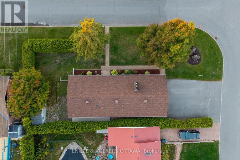 29413607/20-gary-avenue/manordale/ottawa/ontario/K2G3L3_31