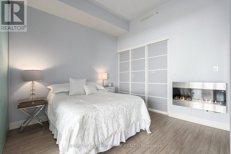 28515654/ph06-118-holmwood-avenue/glebe/ottawa/ontario/K1S5J5_21