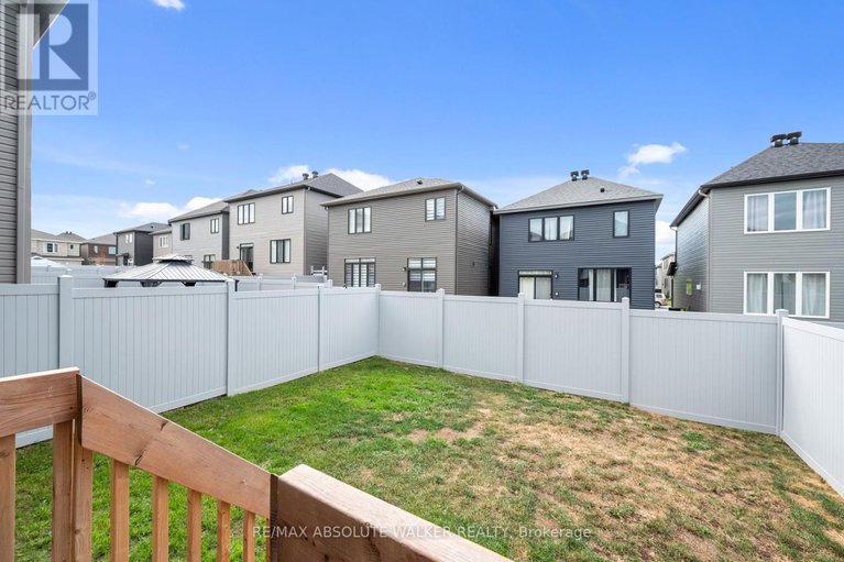 28786896/21-fossa-terrace-n/half-moon-bay/ottawa/ontario/K2J6W4_31