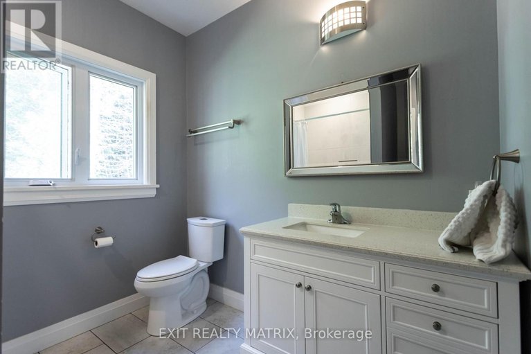 28354230/2070-8th-line-road/osgoode-twp-north-of-reg-rd-6/ottawa/ontario/K0A2P0_21
