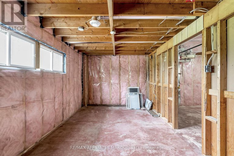 28328340/18222-patrick-street/south-glengarry-charlottenburgh-twp/south-glengarry/ontario/K0C2J0_33