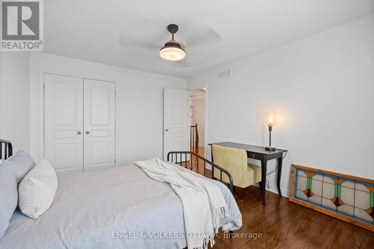 29512841/407-landswood-way/stittsville-south/ottawa/ontario/K2S0A3_27