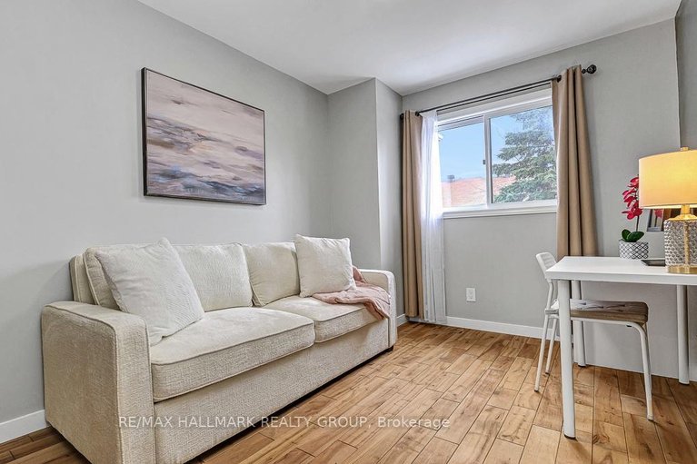 29513772/78-havenhurst-crescent/hunt-club-parkgreenboro/ottawa/ontario/K1T3G5_35