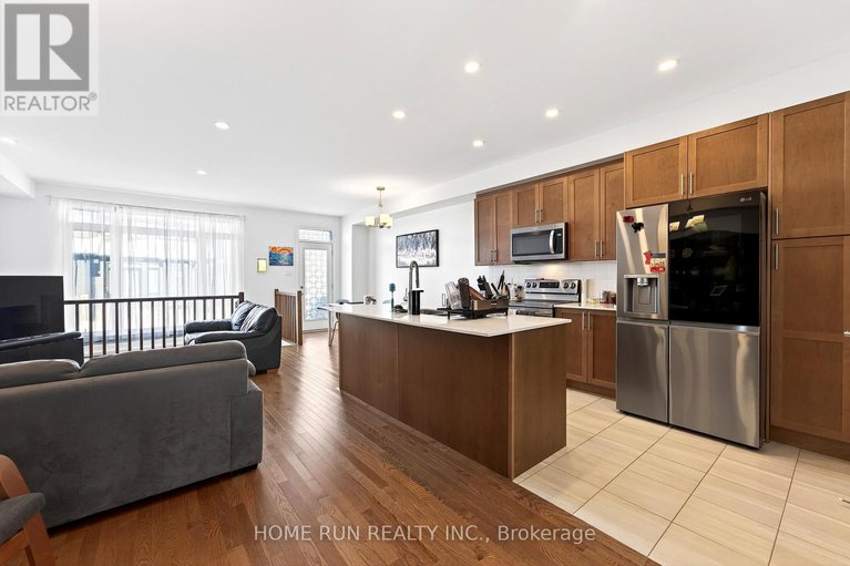 29361846/2071-allegrini-terrace/emerald-meadowstrailwest/ottawa/ontario/K2S2S1_7