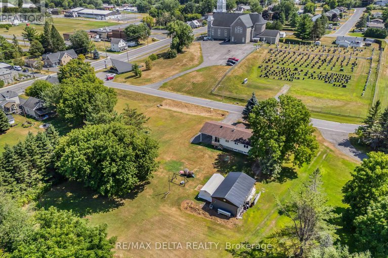 28744575/181-richer-street/clarencerockland-twp/clarence-rockland/ontario/K0A1N0_35