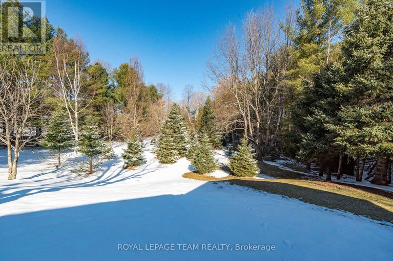 29606230/5202-mcdonlads-corners-road/lanark-highlands-dalhousie-twp/lanark-highlands/ontario/K0G1M0_39