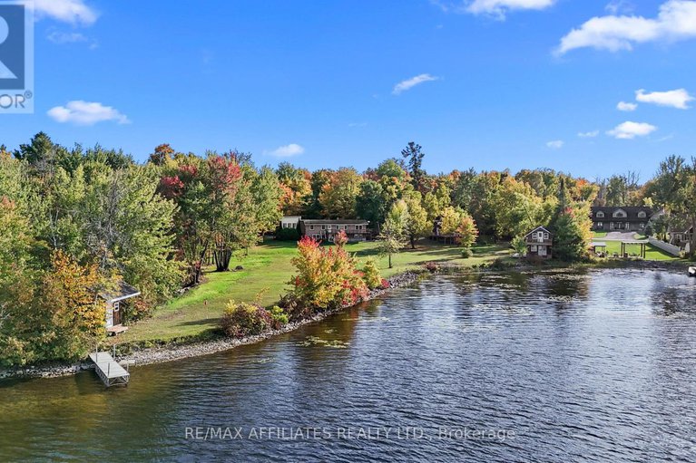 29093088/326-black-bass-bay-road/drummond-n-elmsley-drummond-twp/drummondnorth-elmsley/ontario/K7C3C8_43