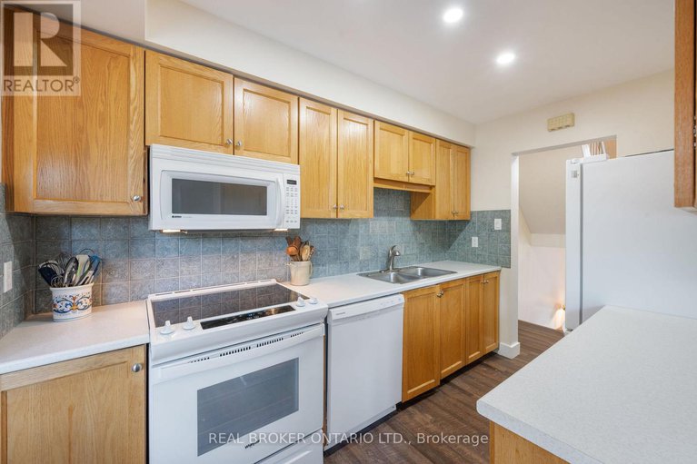 28141564/31-reaney-court/beaverbrook/ottawa/ontario/K2K1W7_12