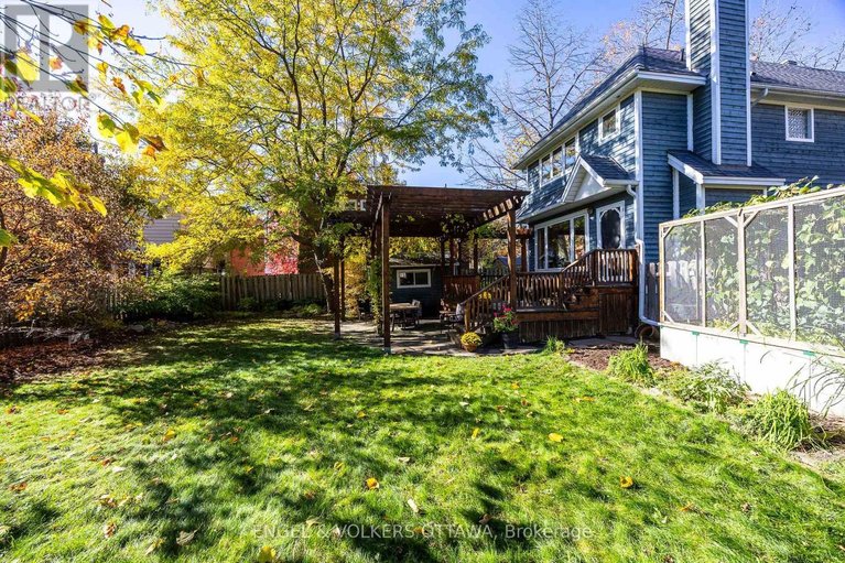 29586145/66-aylmer-avenue/old-ottawa-south/ottawa/ontario/K1S2X3_43