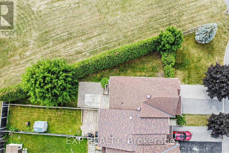 28526741/638-casabella-drive/avalon-east/ottawa/ontario/K4A4G1_38