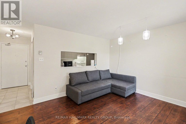 29638047/312-280-brittany-drive/viscount-alexander-park/ottawa/ontario/K1K4M4_12