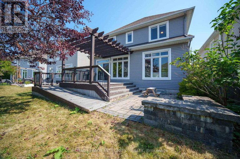 29373195/514-carina-crescent/stonebridge/ottawa/ontario/K2J0Z4_44