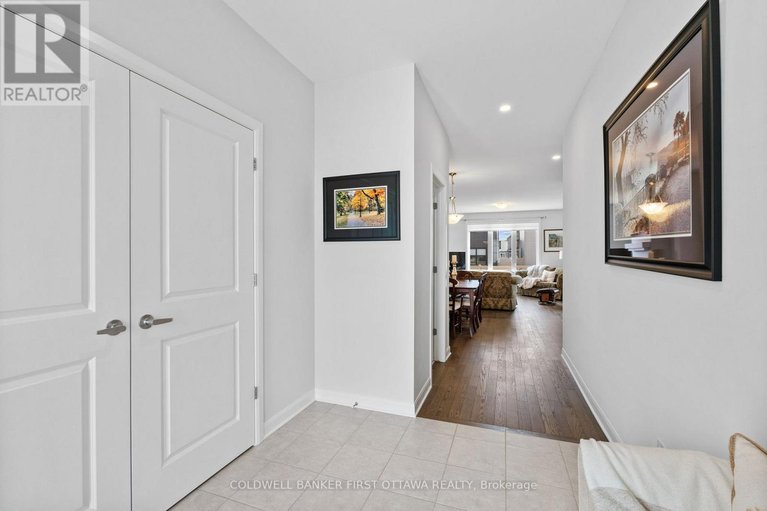 29557029/522-anchor-circle/mahogany-community/ottawa/ontario/K2B7Z5_7