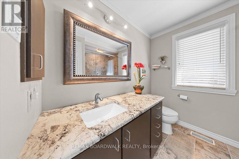 29646318/1594-meadowfield-place/chapel-hill/ottawa/ontario/K1C5V6_34