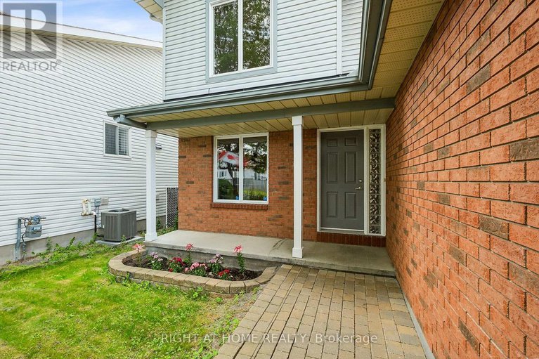 28485638/5119-lerner-way/beacon-hill-south/ottawa/ontario/K1J1B3_4