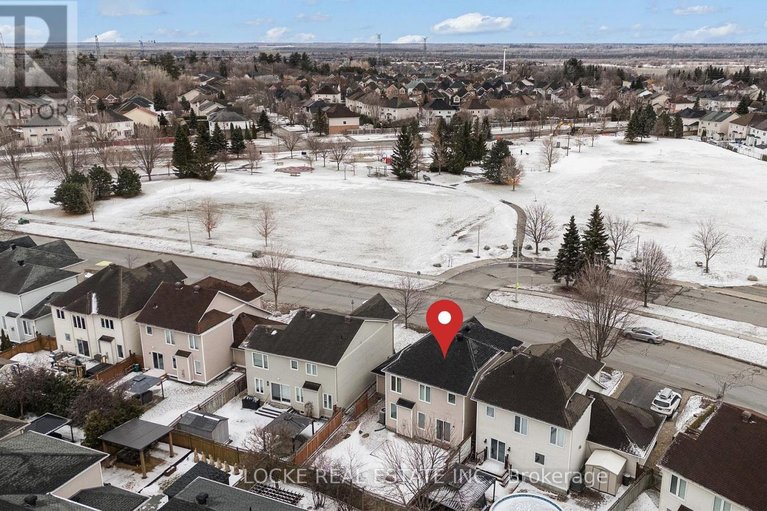 29468634/6020-longleaf-drive/orleans-village/ottawa/ontario/K1W1J2_38