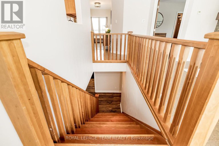 29102978/4128-county-7-road/south-dundas-williamsburgh-twp/south-dundas/ontario/K0C2H0_32